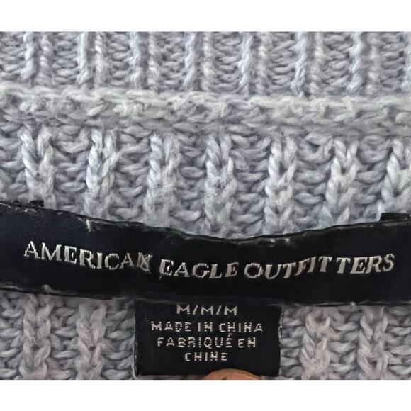 American Eagle V-Neck Floral Embroidered Sleeve Light Blue Sweater SZ M - Picture 3 of 5